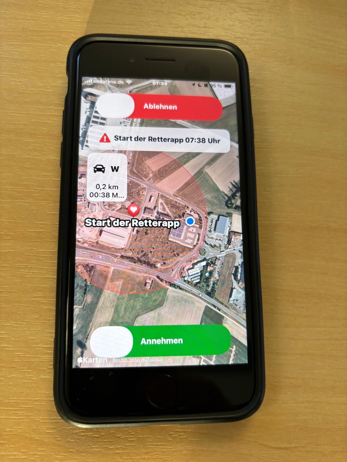 Smartphone-basierte Ersthelfer-Alarmierung